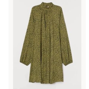 H&M Olive spotted Wide-Cut Dress